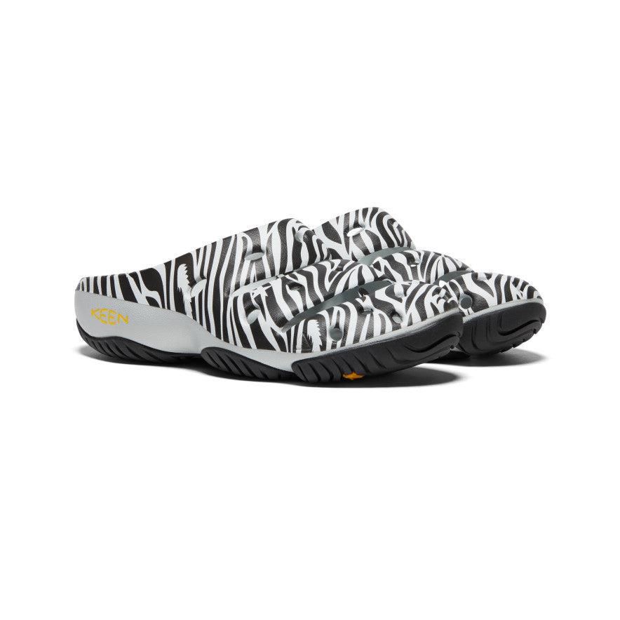 Black Men Keen Yogui Arts Slides | 94306-SHIP