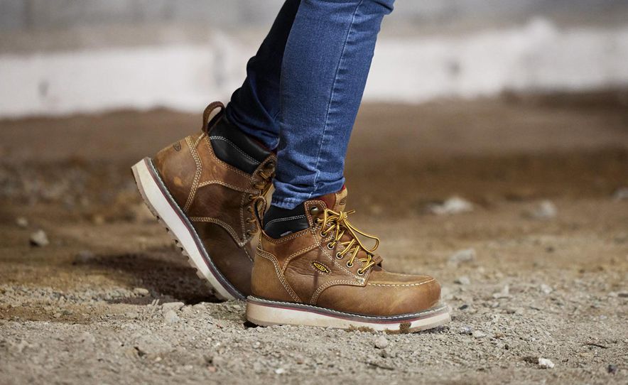 Brown Women Keen Cincinnati 6 Waterproof (Carbon-Fiber Toe) Work Boots | 97436-TLWY