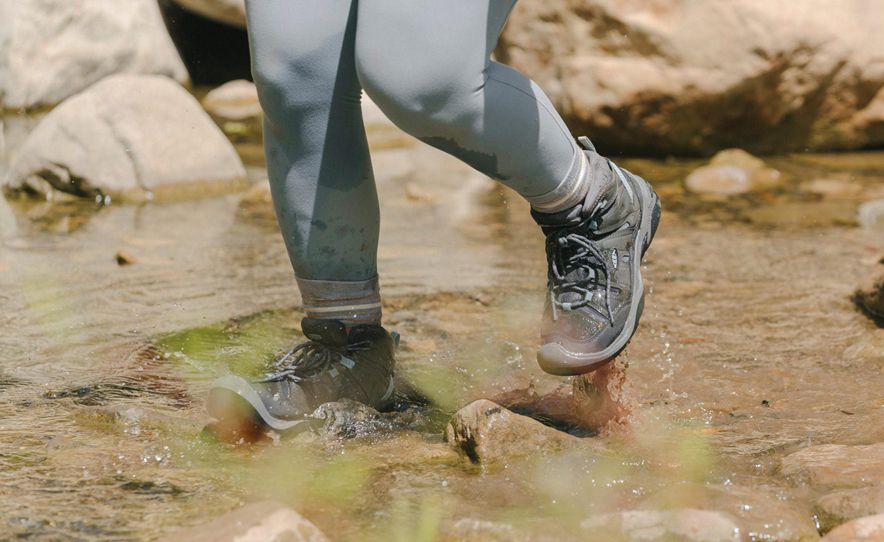 Grey Women Keen Circadia Waterproof Wide Boots | 72469-RIAD