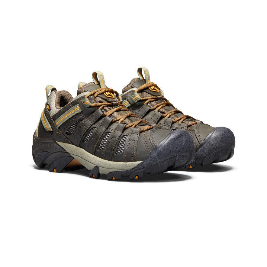 Olive Men Keen Voyageur Hiking Shoes | 04819-TRVI